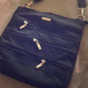 Bagallini big zipper cross body bag.